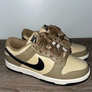 Nike Dunk Low “Driftwood”